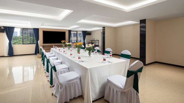 <b>Days Inn by Wyndham Kunming Panlong Meeting</b>. Images powered by <a href="https://iceportal.shijigroup.com/" title="IcePortal" target="_blank">IcePortal</a>.