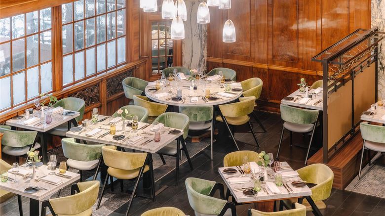 <b>Reichshof Hamburg Restaurant</b>. Images powered by <a href="https://iceportal.shijigroup.com/" title="IcePortal" target="_blank">IcePortal</a>.