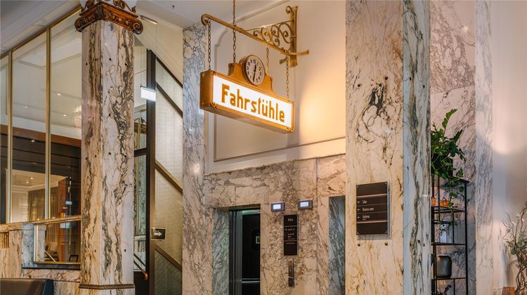 Reichshof Hamburg Lobby