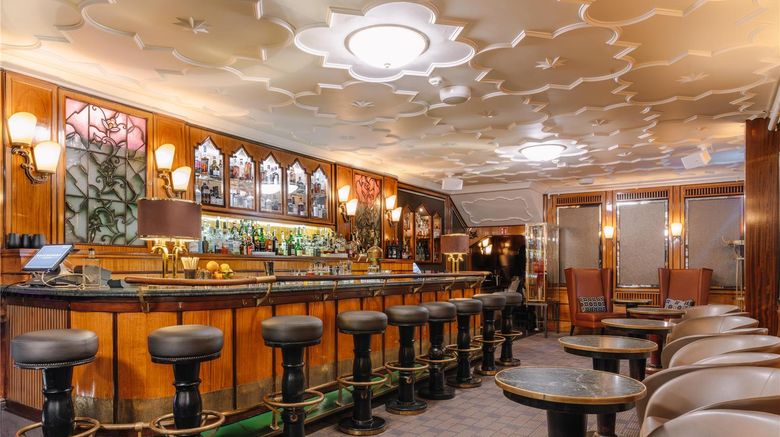 <b>Reichshof Hamburg Restaurant</b>. Images powered by <a href="https://iceportal.shijigroup.com/" title="IcePortal" target="_blank">IcePortal</a>.