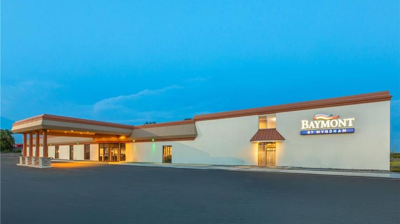 Baymont Conference Center  and  Water Park Exterior. Images powered by <a href="https://iceportal.shijigroup.com" target="_blank" rel="noopener">Ice Portal</a>.