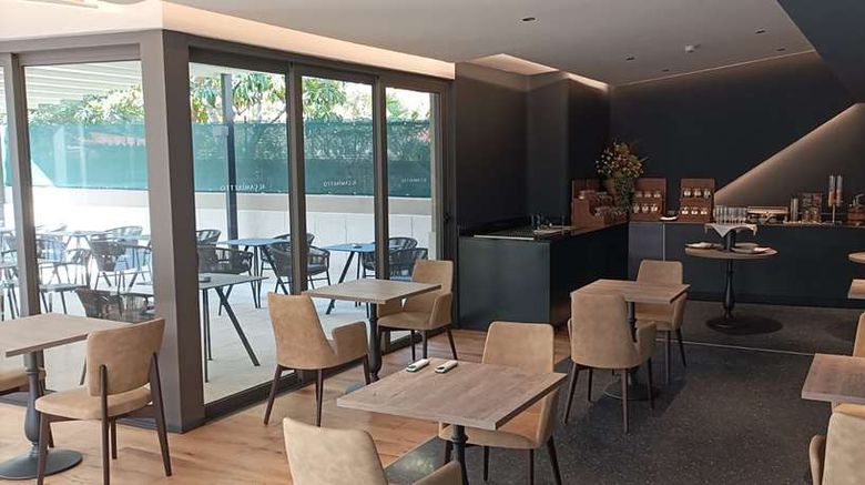 <b>Hotel Al Caminetto WorldHotels Crafted Restaurant</b>. Images powered by <a href="https://iceportal.shijigroup.com/" title="IcePortal" target="_blank">IcePortal</a>.