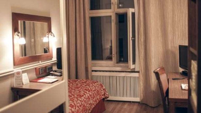 <b>Anna Hotel Room</b>. Images powered by <a href="https://iceportal.shijigroup.com/" title="IcePortal" target="_blank">IcePortal</a>.