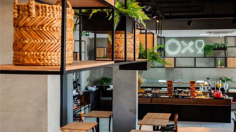 <b>Ibis Lavras Restaurant</b>. Images powered by <a href="https://iceportal.shijigroup.com/" title="IcePortal" target="_blank">IcePortal</a>.