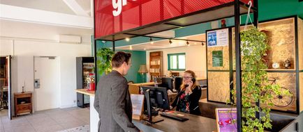 Greet Montbeliard Exterior