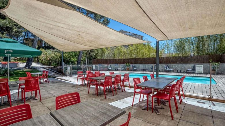<b>Mercure Aix-en-Provence La Duranne Gare Exterior</b>. Images powered by <a href="https://iceportal.shijigroup.com/" title="IcePortal" target="_blank">IcePortal</a>.