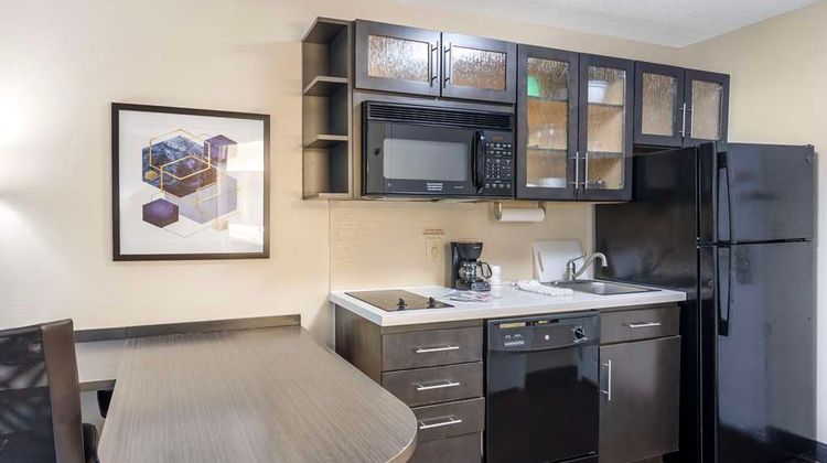 Executive Residency by BW Willow Grove Room