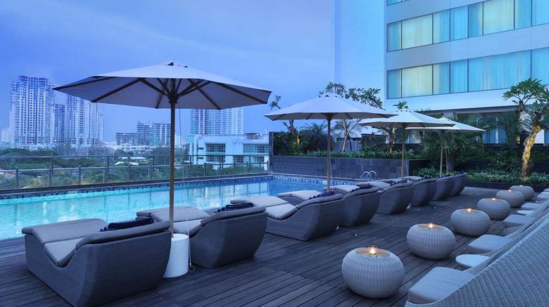 <b>DoubleTree by Hilton Jakarta Kemayoran Pool</b>. Images powered by <a href="https://iceportal.shijigroup.com/" title="IcePortal" target="_blank">IcePortal</a>.