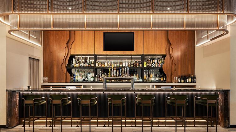 The Lofton Hotel, Tapestry Collection Restaurant