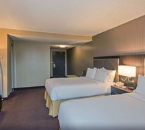 Quality Inn & Suites Room