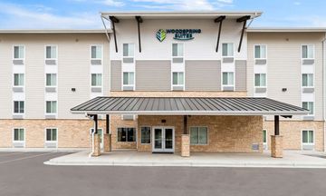 WoodSpring Suites Denver Commerce City