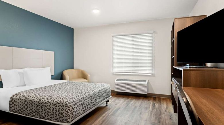 <b>WoodSpring Suites Denver Commerce City Room</b>. Images powered by <a href="https://iceportal.shijigroup.com/" title="IcePortal" target="_blank">IcePortal</a>.
