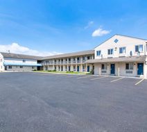 Econo Lodge Bethel - Danbury Exterior