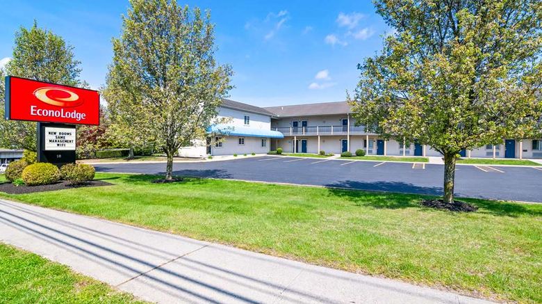 <b>Econo Lodge Bethel - Danbury Exterior</b>. Images powered by <a href="https://iceportal.shijigroup.com/" title="IcePortal" target="_blank">IcePortal</a>.