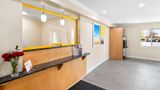 Econo Lodge Bethel - Danbury Lobby