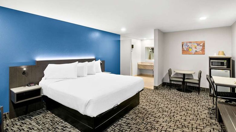 <b>Econo Lodge Bethel - Danbury Room</b>. Images powered by <a href="https://iceportal.shijigroup.com/" title="IcePortal" target="_blank">IcePortal</a>.