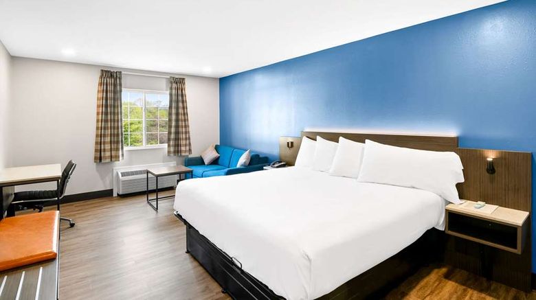 <b>Econo Lodge Bethel - Danbury Room</b>. Images powered by <a href="https://iceportal.shijigroup.com/" title="IcePortal" target="_blank">IcePortal</a>.