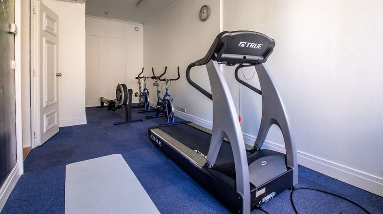 <b>Hotel du Parc Health</b>. Images powered by <a href="https://iceportal.shijigroup.com/" title="IcePortal" target="_blank">IcePortal</a>.