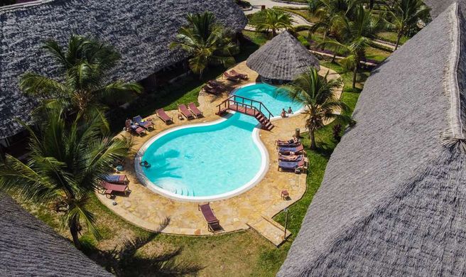 Karafuu Beach Resort and Spa Exterior