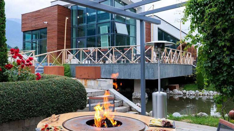 <b>Local Stay Hotel-BW Signature Collection Restaurant</b>. Images powered by <a href="https://iceportal.shijigroup.com/" title="IcePortal" target="_blank">IcePortal</a>.