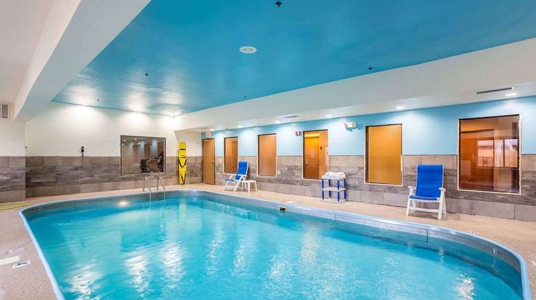 <b>Wingate by Wyndham Owensboro Pool</b>. Images powered by <a href="https://iceportal.shijigroup.com/" title="IcePortal" target="_blank">IcePortal</a>.