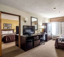 Wingate by Wyndham Owensboro Room