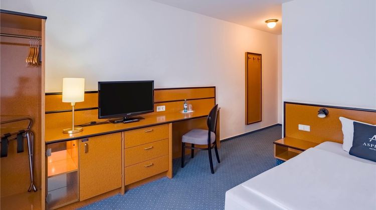 Aspire Frankfurt Airport, Trademark Coll Room