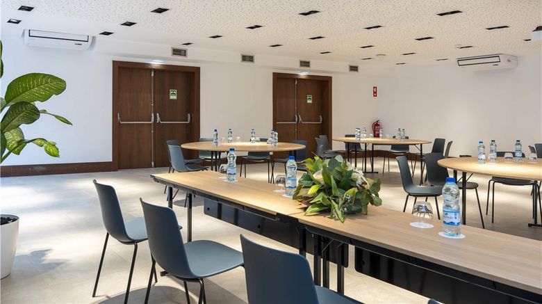 <b>Barcelo Praia Cape Verde Meeting</b>. Images powered by <a href="https://iceportal.shijigroup.com/" title="IcePortal" target="_blank">IcePortal</a>.