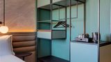 <b>Novotel Valencia Room</b>. Images powered by <a href="https://iceportal.shijigroup.com/" title="IcePortal" target="_blank">IcePortal</a>.