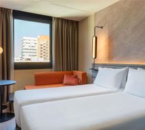 Novotel Valencia Room