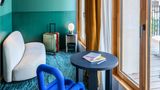 Tribe Paris Clichy Room