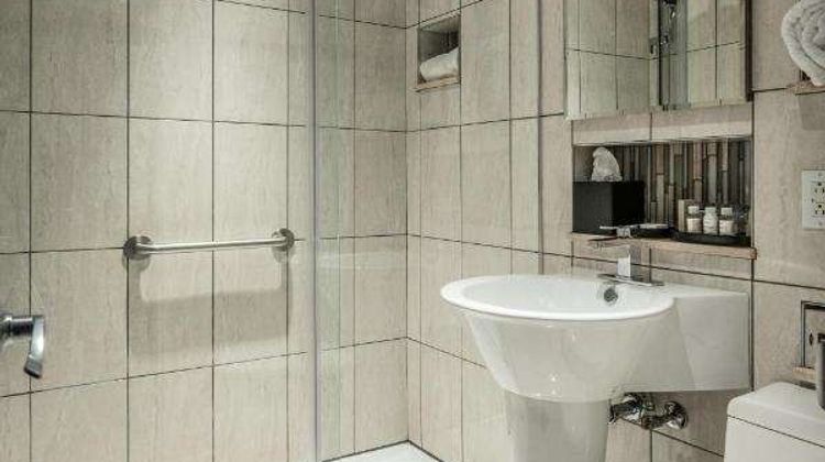 Verso Hotel Room