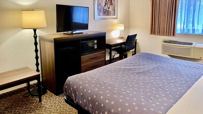 <b>SureStay by BestWestern Prince Frederick Room</b>. Images powered by <a href="https://iceportal.shijigroup.com/" title="IcePortal" target="_blank">IcePortal</a>.