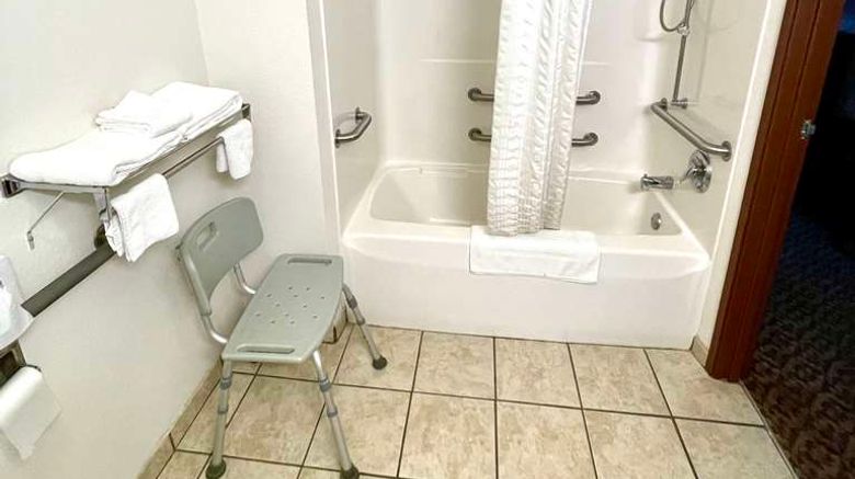 <b>SureStay by BestWestern Prince Frederick Room</b>. Images powered by <a href="https://iceportal.shijigroup.com/" title="IcePortal" target="_blank">IcePortal</a>.