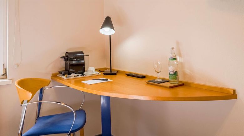 <b>Aspire Kronprinz, Trademark Coll Wyndham Room</b>. Images powered by <a href="https://iceportal.shijigroup.com/" title="IcePortal" target="_blank">IcePortal</a>.