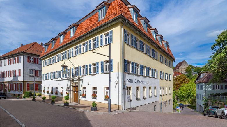 <b>Aspire Kronprinz, Trademark Coll Wyndham Exterior</b>. Images powered by <a href="https://iceportal.shijigroup.com/" title="IcePortal" target="_blank">IcePortal</a>.