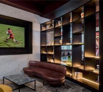 Radisson Red London Twickenham Lobby