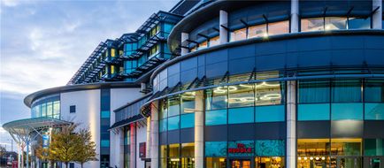 Radisson Red London Twickenham Exterior
