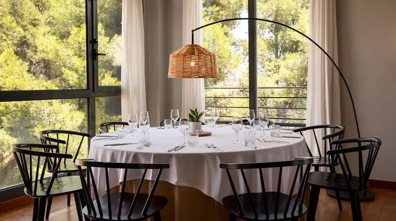 <b>Dolce by Wyndham Barcelona Resort Restaurant</b>. Images powered by <a href="https://iceportal.shijigroup.com/" title="IcePortal" target="_blank">IcePortal</a>.