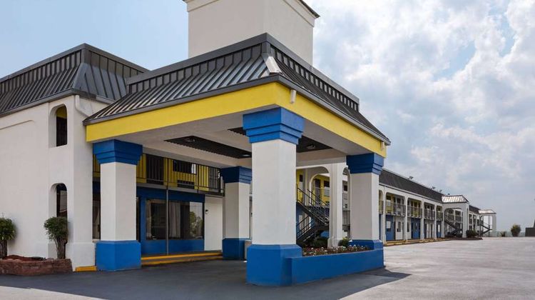 Days Inn & Suites Vicksburg Exterior