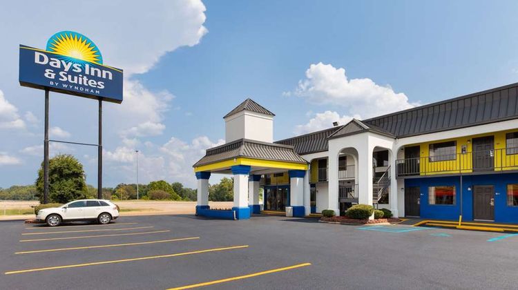 Days Inn & Suites Vicksburg Exterior