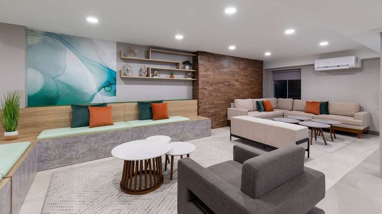 <b>Wyndham Garden Louisville East Lobby</b>. Images powered by <a href="https://iceportal.shijigroup.com/" title="IcePortal" target="_blank">IcePortal</a>.