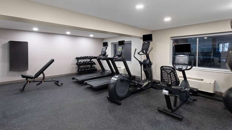 <b>Wyndham Garden Louisville East Health</b>. Images powered by <a href="https://iceportal.shijigroup.com/" title="IcePortal" target="_blank">IcePortal</a>.