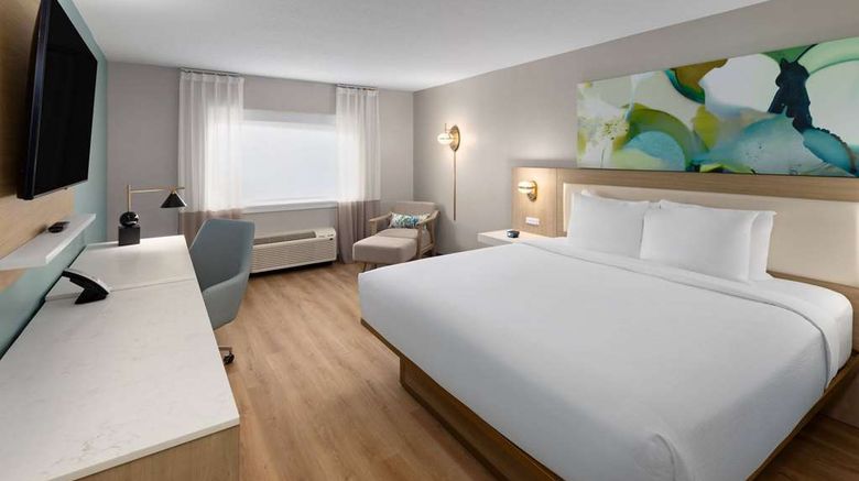 <b>Wyndham Garden Louisville East Room</b>. Images powered by <a href="https://iceportal.shijigroup.com/" title="IcePortal" target="_blank">IcePortal</a>.