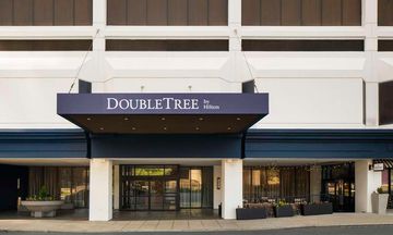 DoubleTree by Hilton Hartford Downtown