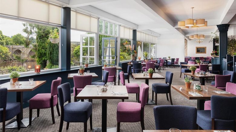 <b>George Hotel Restaurant</b>. Images powered by <a href="https://iceportal.shijigroup.com/" title="IcePortal" target="_blank">IcePortal</a>.