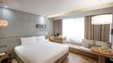 <b>Ad Lib, Bangkok Room</b>. Images powered by <a href="https://iceportal.shijigroup.com/" title="IcePortal" target="_blank">IcePortal</a>.