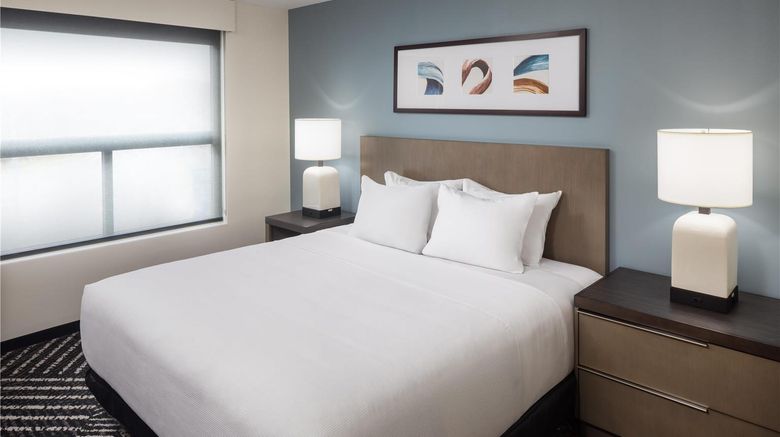 <b>Hyatt House Royal Oak/Birmingham Suite</b>. Images powered by <a href="https://iceportal.shijigroup.com/" title="IcePortal" target="_blank">IcePortal</a>.