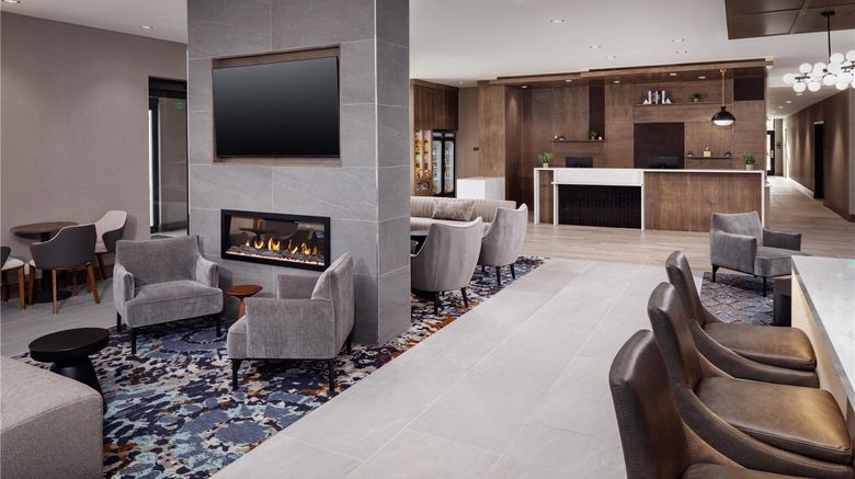 <b>Hyatt House Royal Oak/Birmingham Lobby</b>. Images powered by <a href="https://iceportal.shijigroup.com/" title="IcePortal" target="_blank">IcePortal</a>.