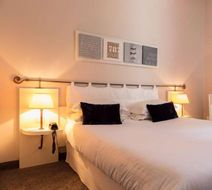 Hotel Les Jardins d'Adalric Room